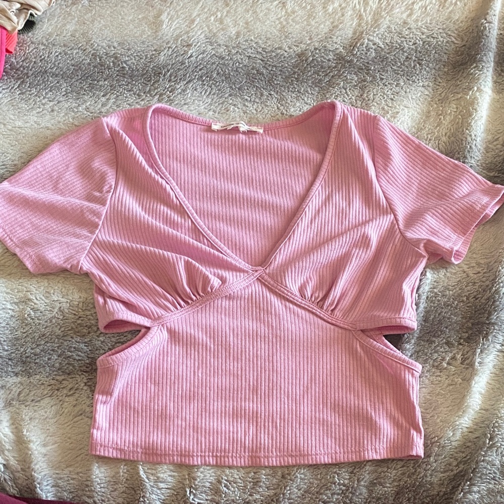 4/$30 Pink Ribbed Cutout V-Neck Crop Top